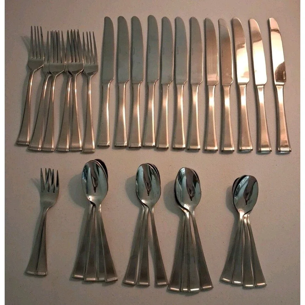 TOMODACHI AINSLEIGH  18/10 Stainless 35 Pieces